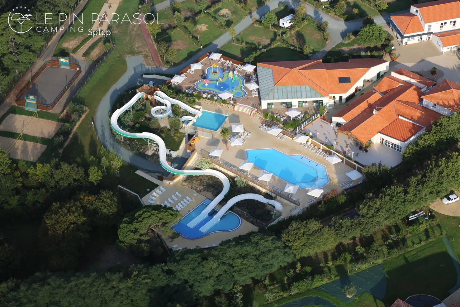 camping-le-pin-parasol-la-chapelle-hermier-0zzri