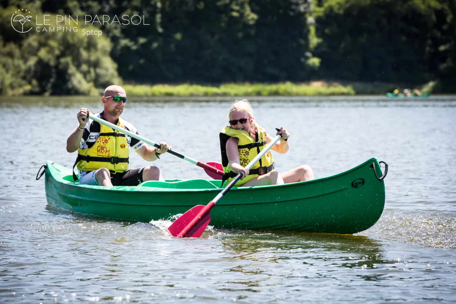 camping-le-pin-parasol-la-chapelle-hermier-byhhm