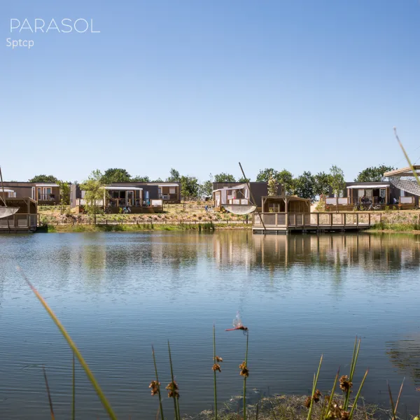 camping-le-pin-parasol-la-chapelle-hermier-ssjma
