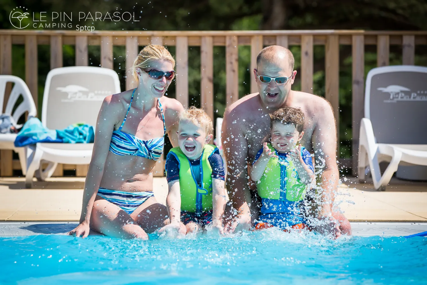 camping-le-pin-parasol-la-chapelle-hermier-yslyk