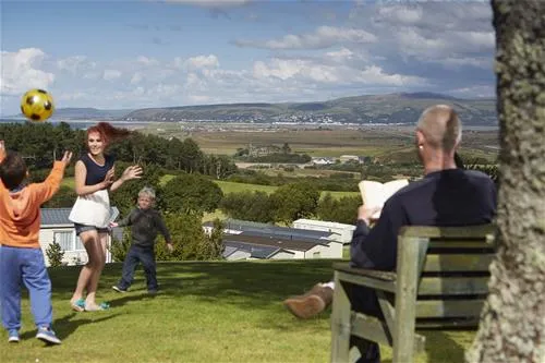 brynowen-holiday-park-aberystwyth-maiyq