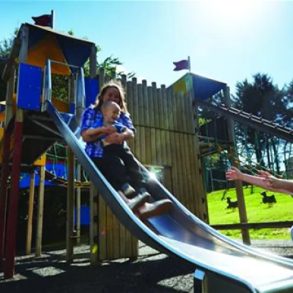 brynowen-holiday-park-aberystwyth-nbw0o
