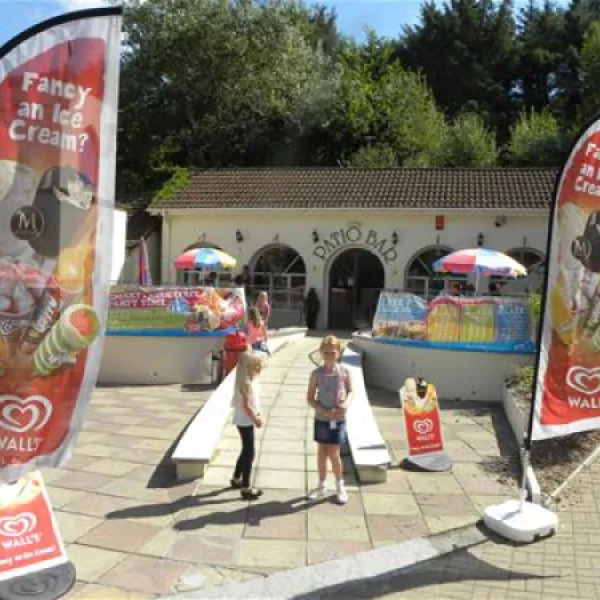 brynowen-holiday-park-aberystwyth-pqown