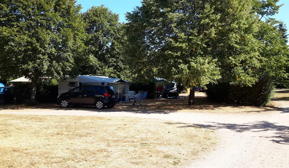 camping-de-saulieu-saulieu-9ftw0