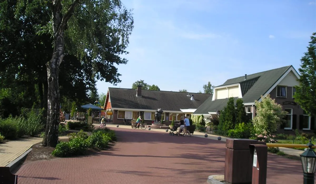 sprookjescamping-de-vechtstreek-rheeze-lnchw