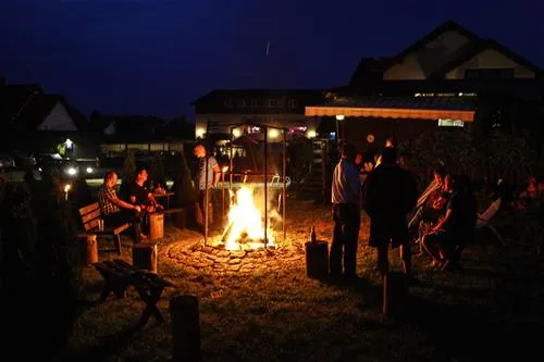 camping-galeria-pepowo-pepowo-wc0ba