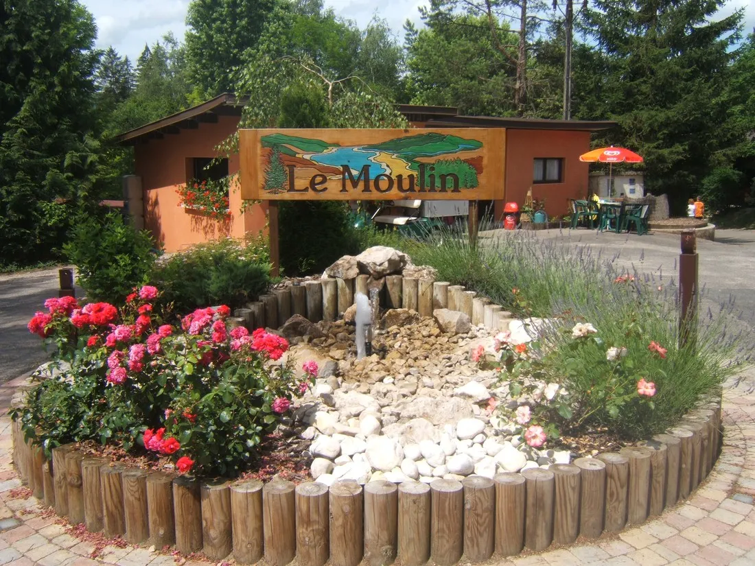 camping-le-moulin-jura-hs5vg