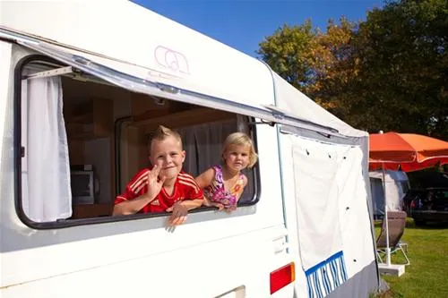 campingplatz-bostalsee-nohfeldenbosen-uoisx
