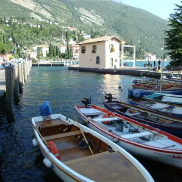 campeggio-maroadi-torbole-mv80s