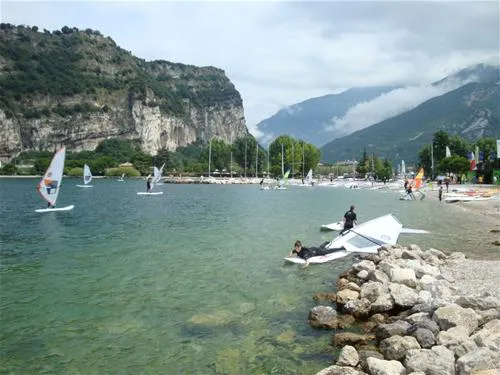 campeggio-maroadi-torbole-vktx2