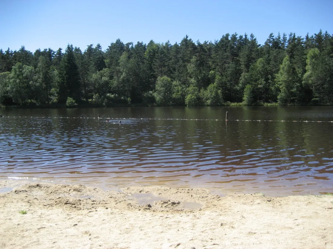 camping-municipal-les-prades-la-chaise-dieu-ubovk