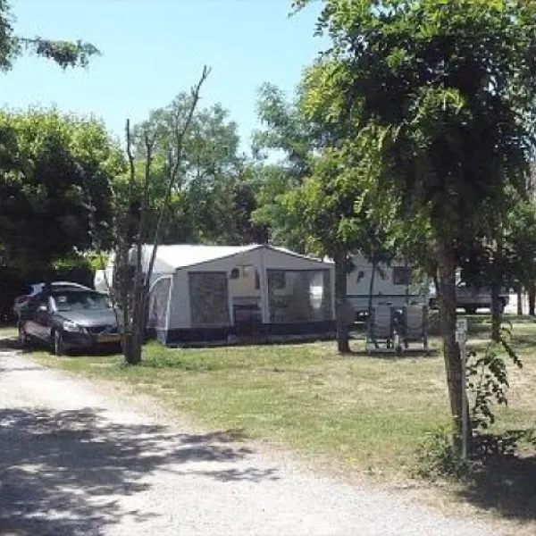 camping-la-nouzarde-ardche-3mhj9