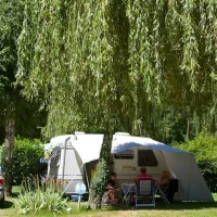 Camping des Grottes  