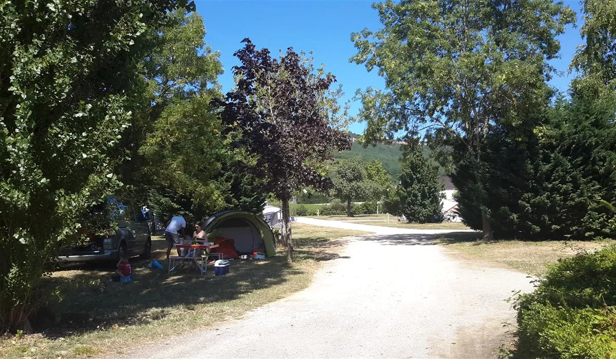 camping-des-sources-santenay-hxsyl