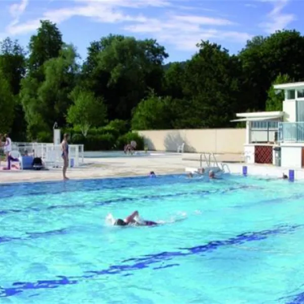 camping-des-sources-santenay-npjz2