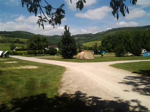 camping-des-sources-santenay-tqxkw