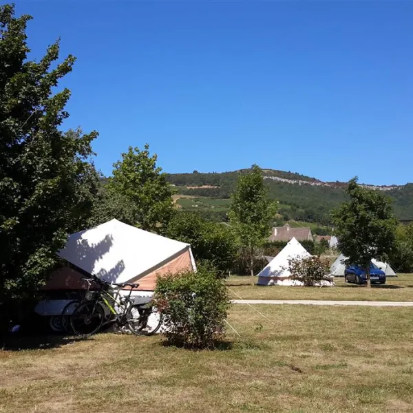 camping-des-sources-santenay-vmawo