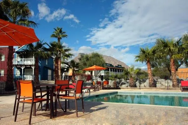 palm-canyon-hotel-rv-resort-borrego-springs-dtcou