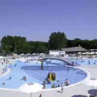 adriano-camping-village-punta-marina-terme-mzzme