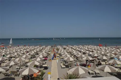 adriano-camping-village-punta-marina-terme-nh2vk