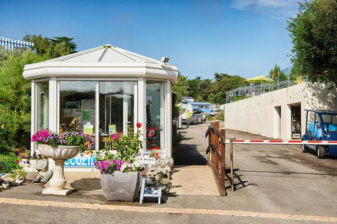 camping-port-meleu-prefailles-1nmp2