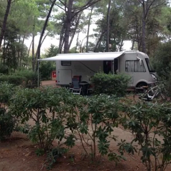 camping-village-le-esperidi-marina-di-bibbona-h1inz