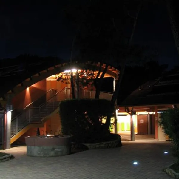 camping-village-le-esperidi-marina-di-bibbona-tr2ni