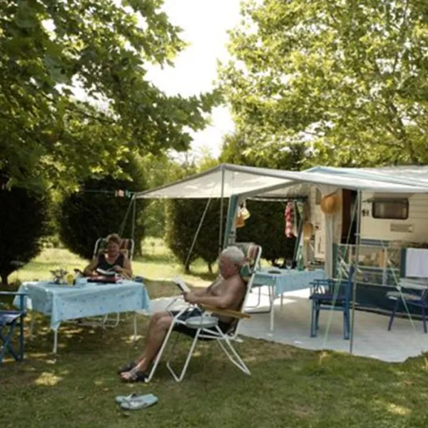 camping-le-lac-plazac-e5yuu