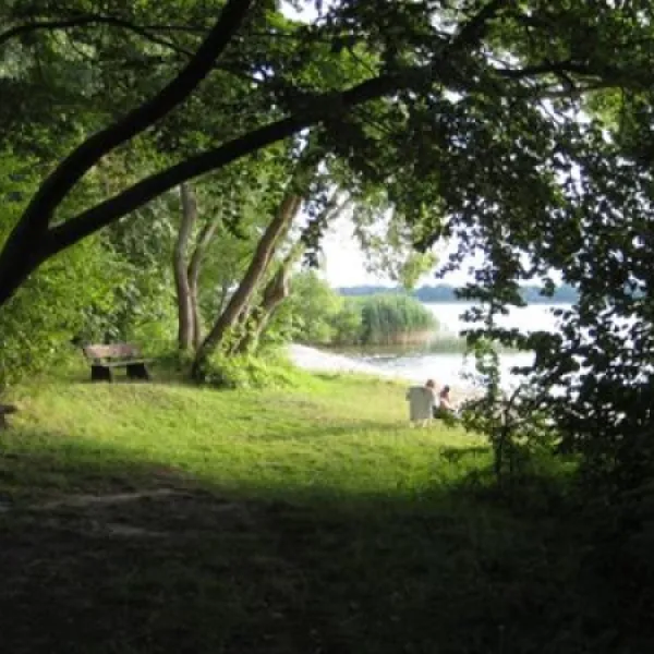 naturcamping-zwei-seen-zislow-9ud8q