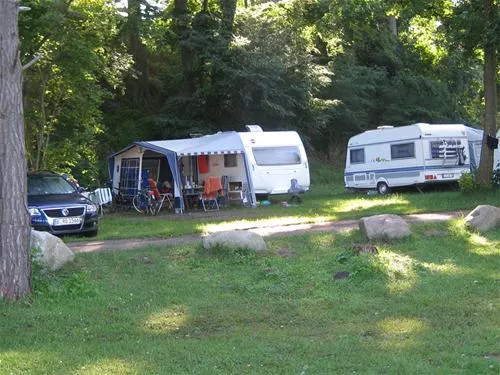 naturcamping-zwei-seen-zislow-a1jeq