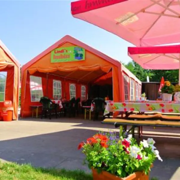 naturcamping-zwei-seen-zislow-hhumh