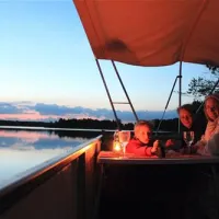 freecamper-bootsurlaub-im-eigenen-campingmobil-vipperow-dpvgt