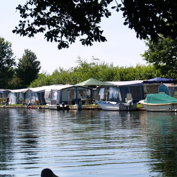 camping-de-weerribben-kalenberg-afwfi