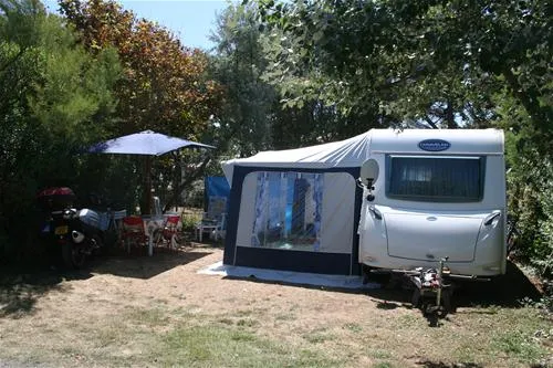 camping-les-chirats-angoulins-6n9kj