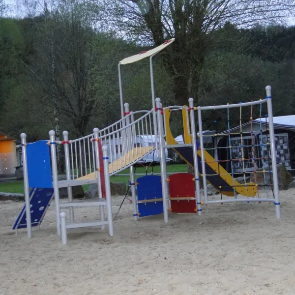 camping-le-grillon-la-rocheenardenne-qtuqk