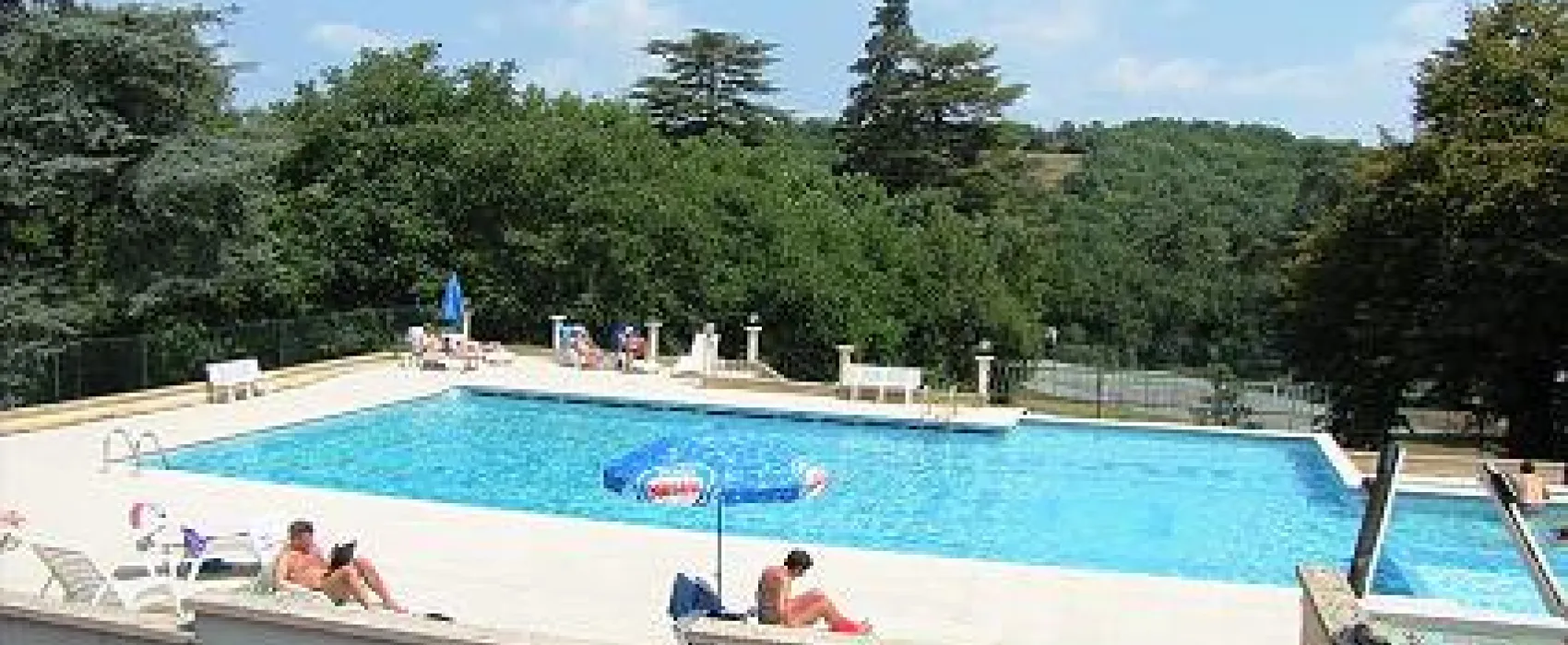 Camping Château de Lacomté