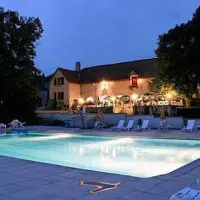 camping-chteau-de-lacomt-lot-xdm13