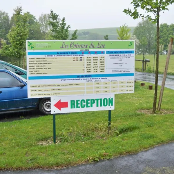 Camping**** Les Coteaux du Lac