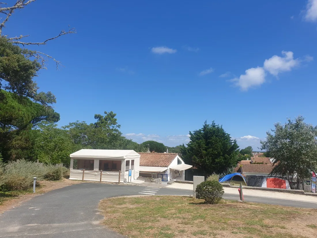 camping-municipal-le-remondeau-la-couarde-sur-mer-satgp