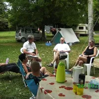 camping-le-val-damour-jura-gguwm