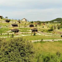 milyos-hobbit-hotel-bucak-8gwei