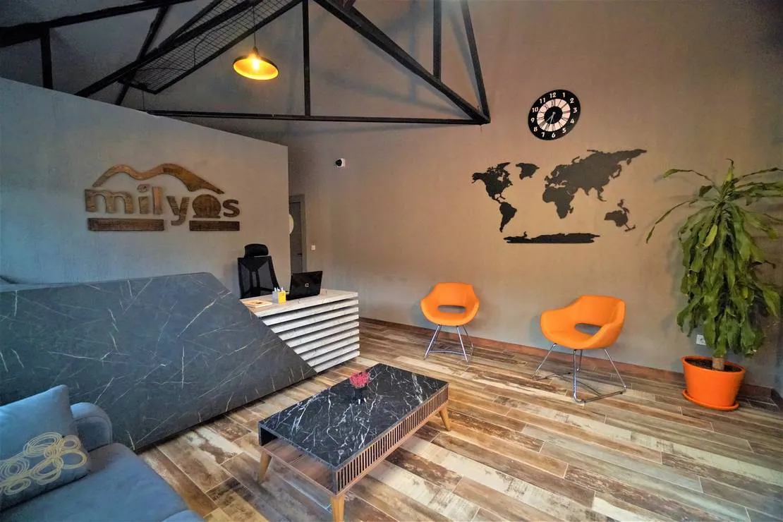 milyos-hobbit-hotel-bucak-avalb