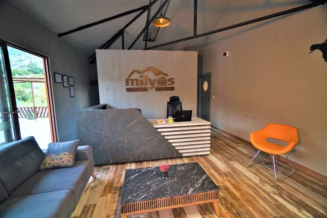 milyos-hobbit-hotel-bucak-fxizq