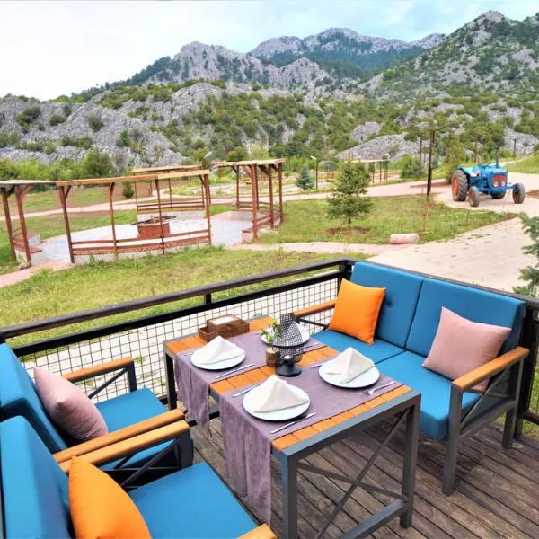 milyos-hobbit-hotel-bucak-zjy11