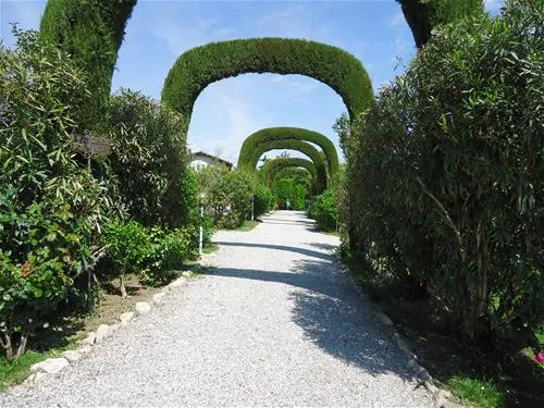 camping-villa-garuti-padenghe-lago-di-garda-c04rv