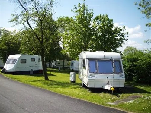 eastham-hall-caravan-park-lytham-st-annes-aisbp