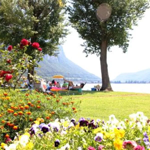 camping-paradiso-lago-melano-tqzlf