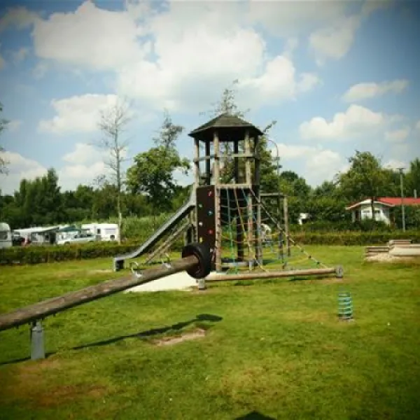 camping-und-bungalowpark-ottermeer-wiesmoor-3fztz