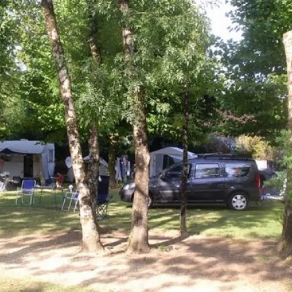 camping-le-martin-pecheur-magne-t95tp