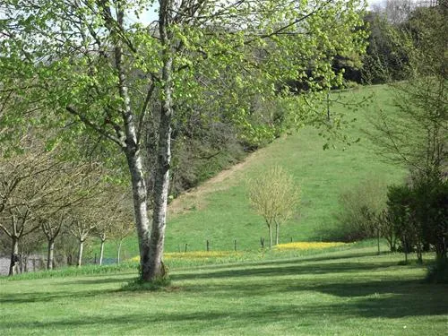 camping-en-ferme-la-roussie-proissans-b1njg